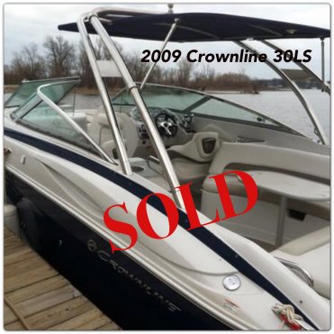 SOLD 2009 Crownline 30LS 