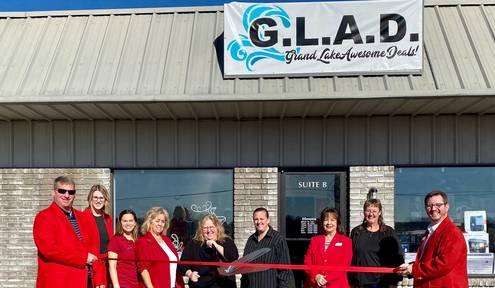 Ribbon cutting - Grand Lake Awesome Deals