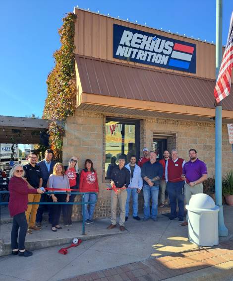 Ribbon Cutting - Grove Rexius Nutrition